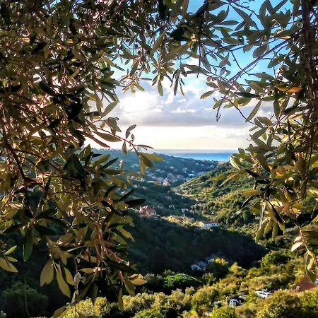 Apartman Mareviglia, Between The Sea And The Mountains *